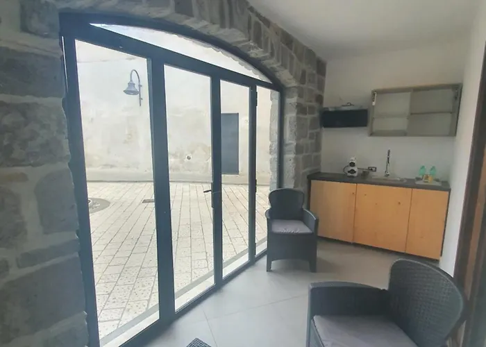 Dimora Storica 게스트하우스 *